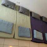 128 Bukit Ceylon 5 Minutes To Alor Street Klcc Bukit Bintang Pavilion 2R2B 8 Pax