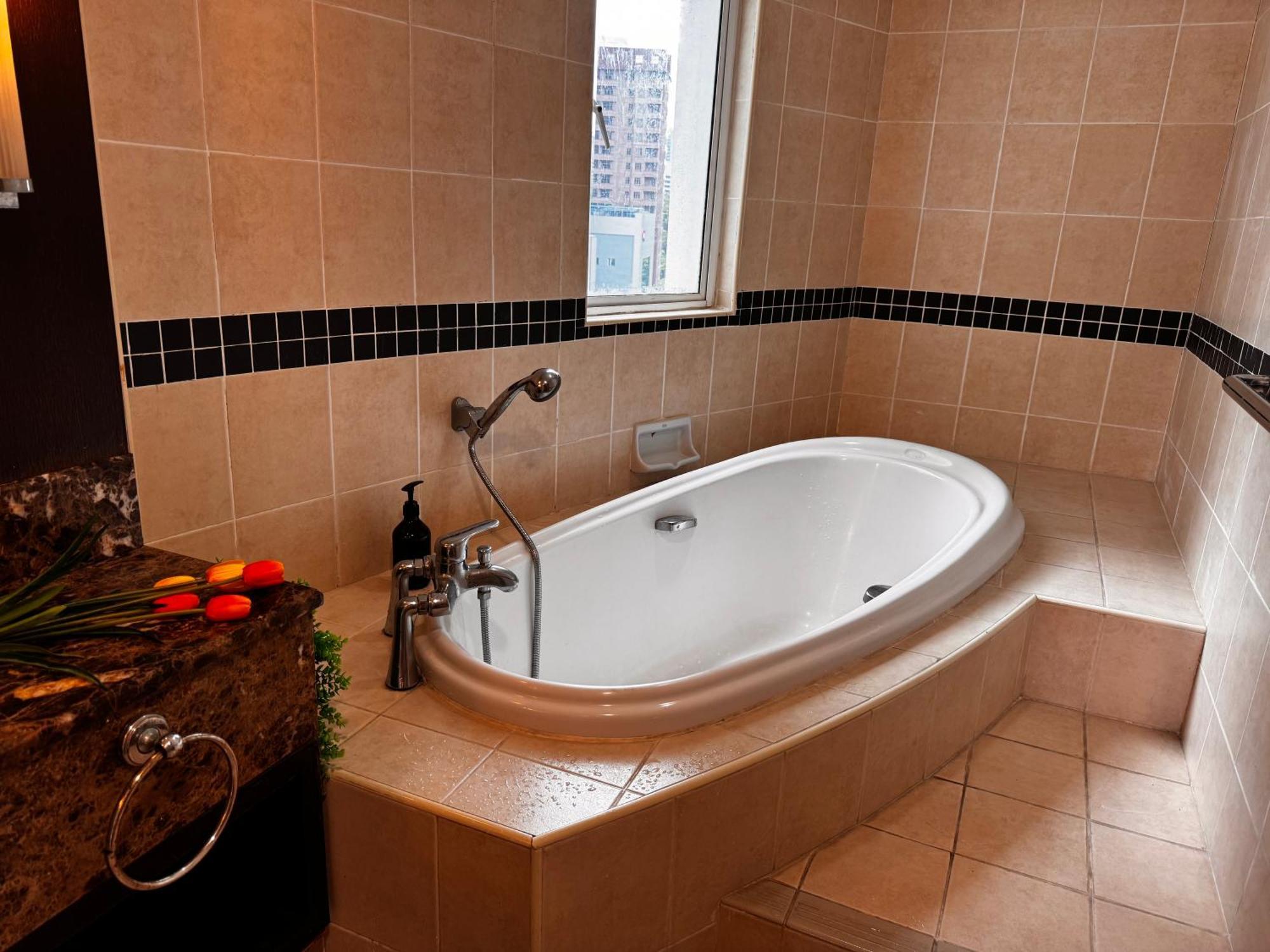 128 Bukit Ceylon 5 Minutes To Alor Street Klcc Bukit Bintang Pavilion 2r2b 8 Pax * Kuala Lumpur