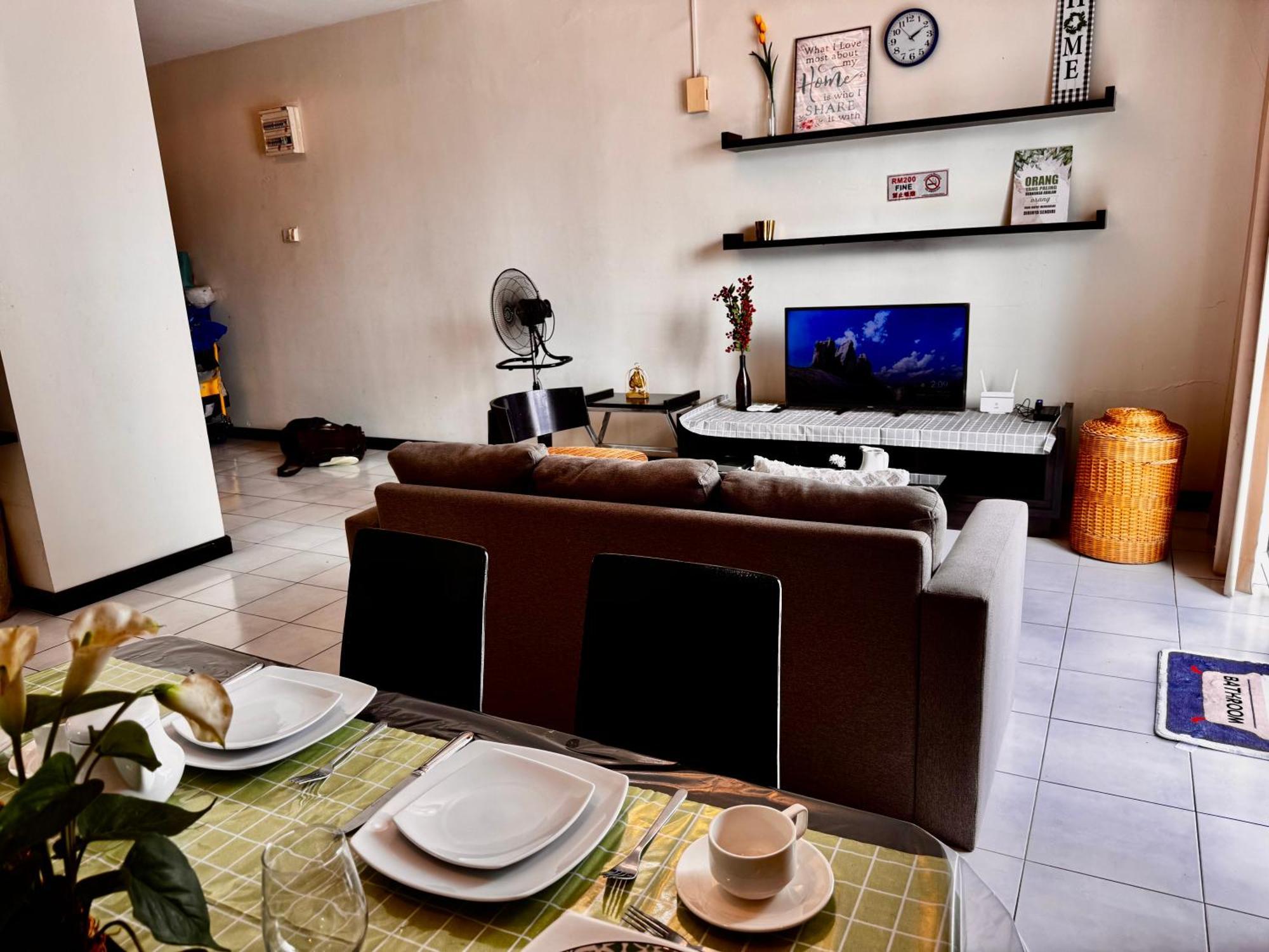 128 Bukit Ceylon 5 Minutes To Alor Street Klcc Bukit Bintang Pavilion 2r2b 8 Pax Pangsapuri *