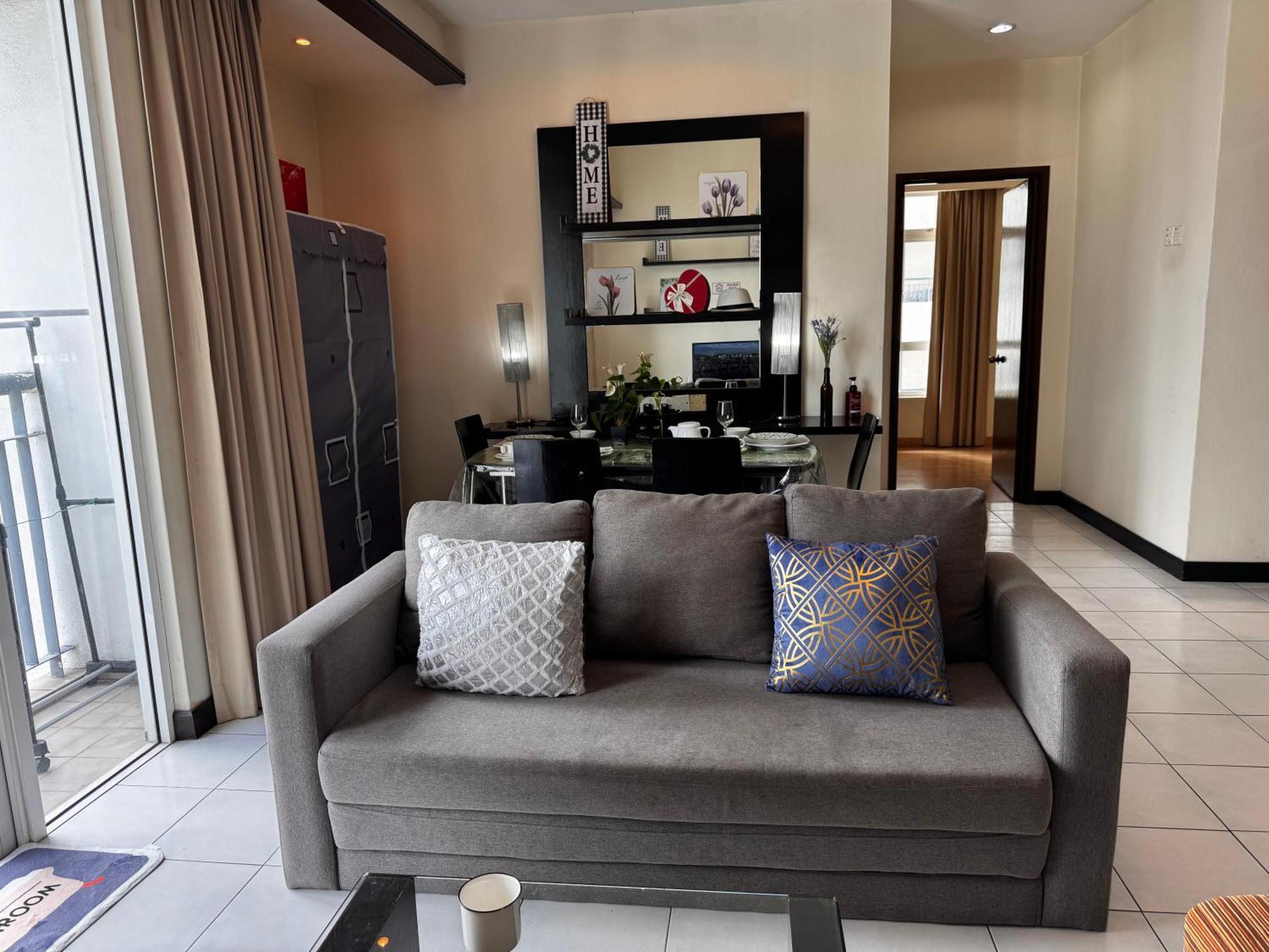 128 Bukit Ceylon 5 Minutes To Alor Street Klcc Bukit Bintang Pavilion 2r2b 8 Pax *