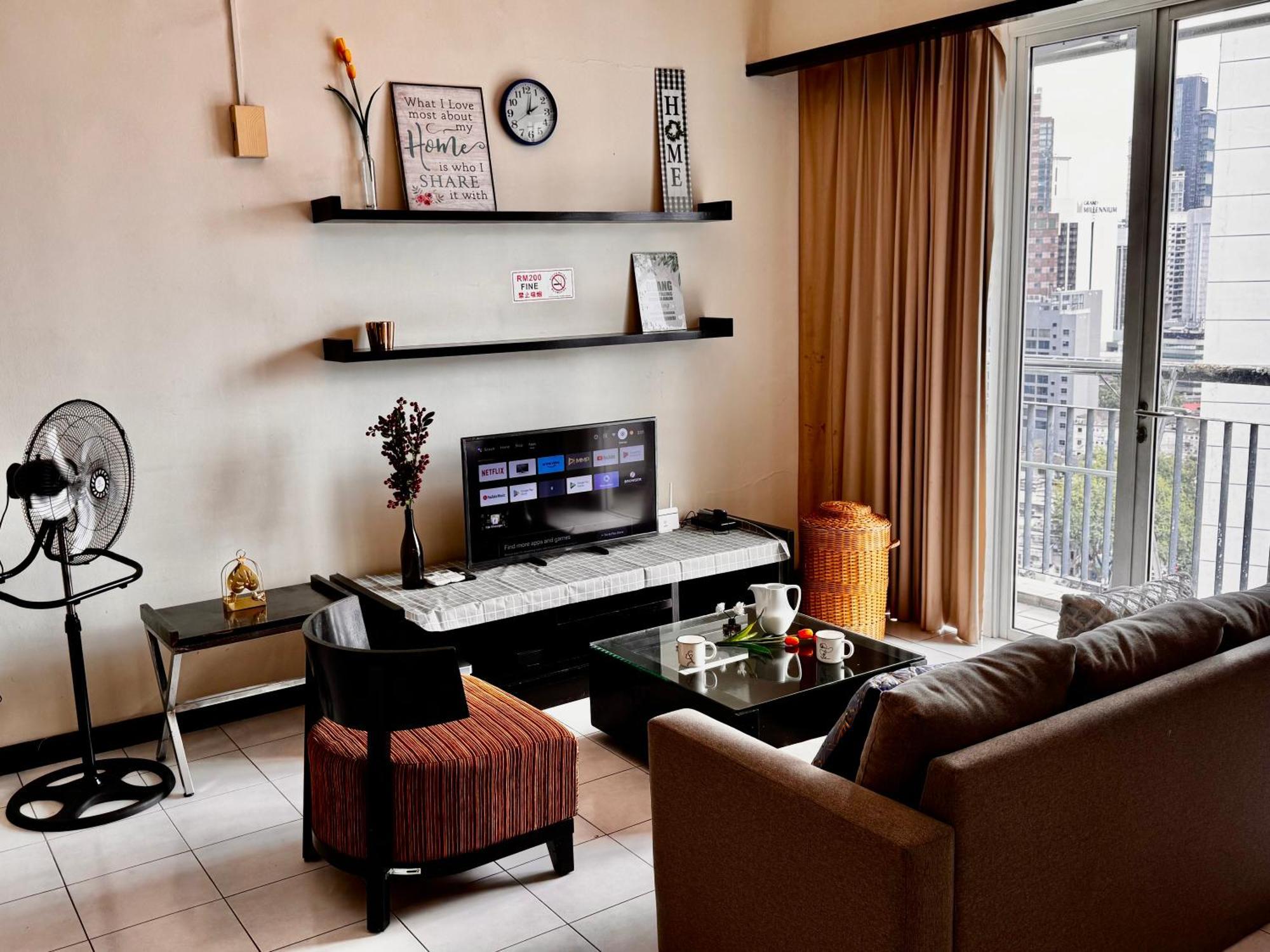 128 Bukit Ceylon 5 Minutes To Alor Street Klcc Bukit Bintang Pavilion 2r2b 8 Pax Pangsapuri *